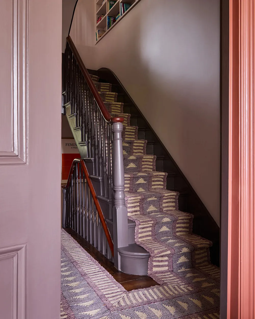 Коллекция абстрактной живописи в дизайне яркого интерьера в Лондоне - Gallery image 20