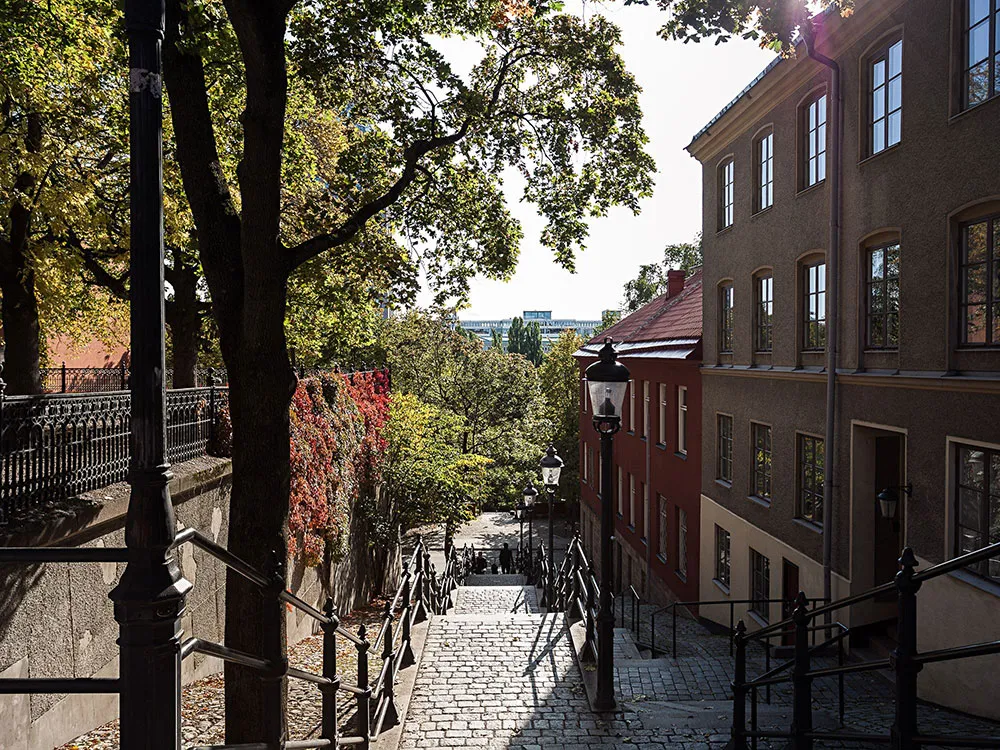 Scandinavie joyeuse : appartement aux couleurs vives et meubles design à Stockholm (64 m²) - Gallery image 23