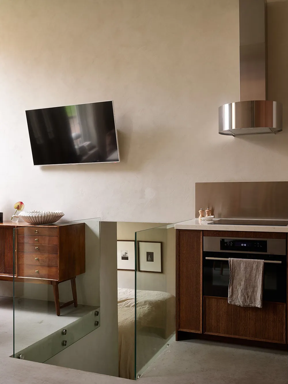 Як у Нью-Йорку: невеликий, але стильний лофт у Стокгольмі - Gallery image 20