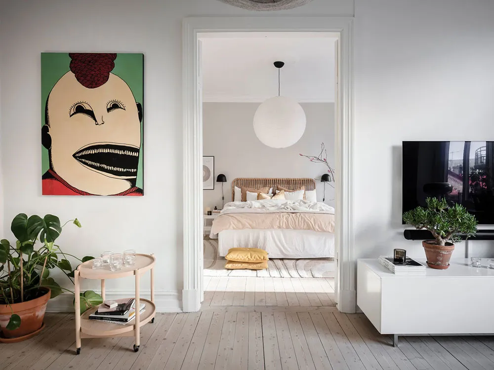 Weißer skandinavischer Interior mit lebendigem Dekor in Schweden (72 qm) - Gallery image 22