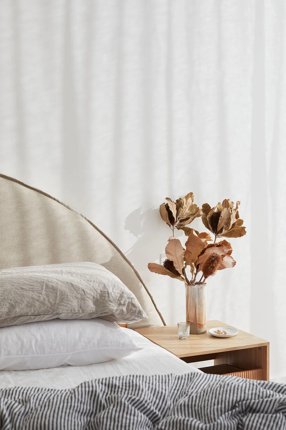 Лёгкий и воздушный натуральный интерьер современного дома в Австралии - Gallery image 13