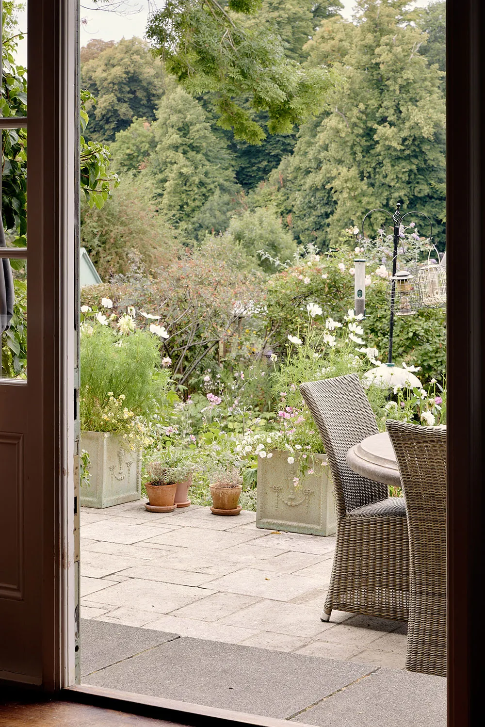 Magnificent Georgian Townhouse of the 18th Century, Enveloped in Greenery - Gallery image 10