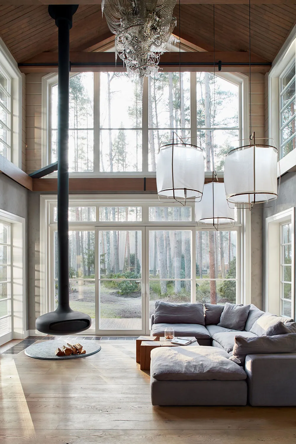 Дерев'яний будинок із спокійними природними інтер’єрами біля Різького заливу - Gallery image 1