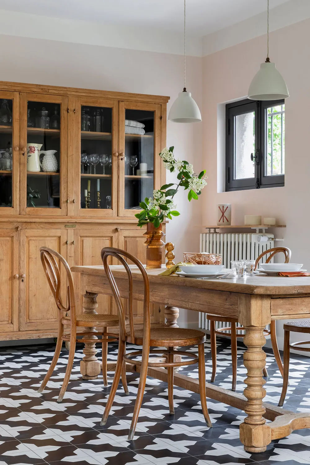 Французский дизайн вне времени: реновация дома в пригороде Парижа - Gallery image 3