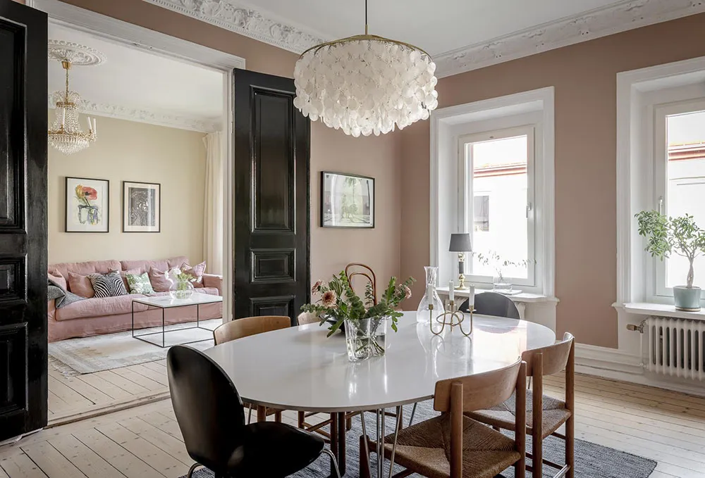 Belles portes noires et teintes intéressantes : appartement à Gothenburg (74 m²) - Gallery image 26