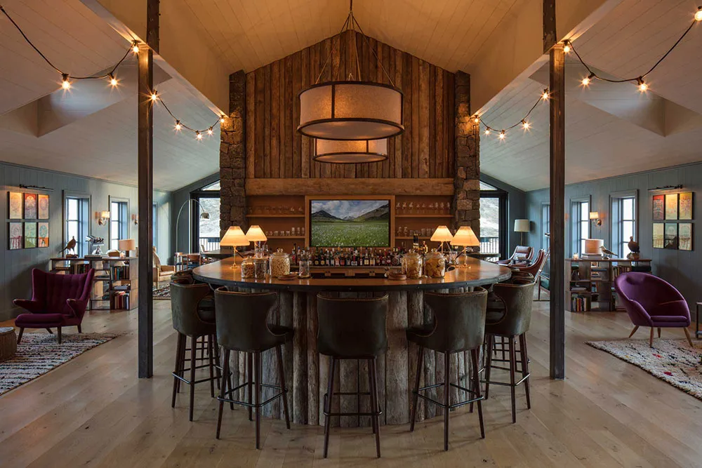 Le cocon nordique rigoureux : un merveilleux et isolé hôtel Deplar Farm en Islande - Gallery image 2