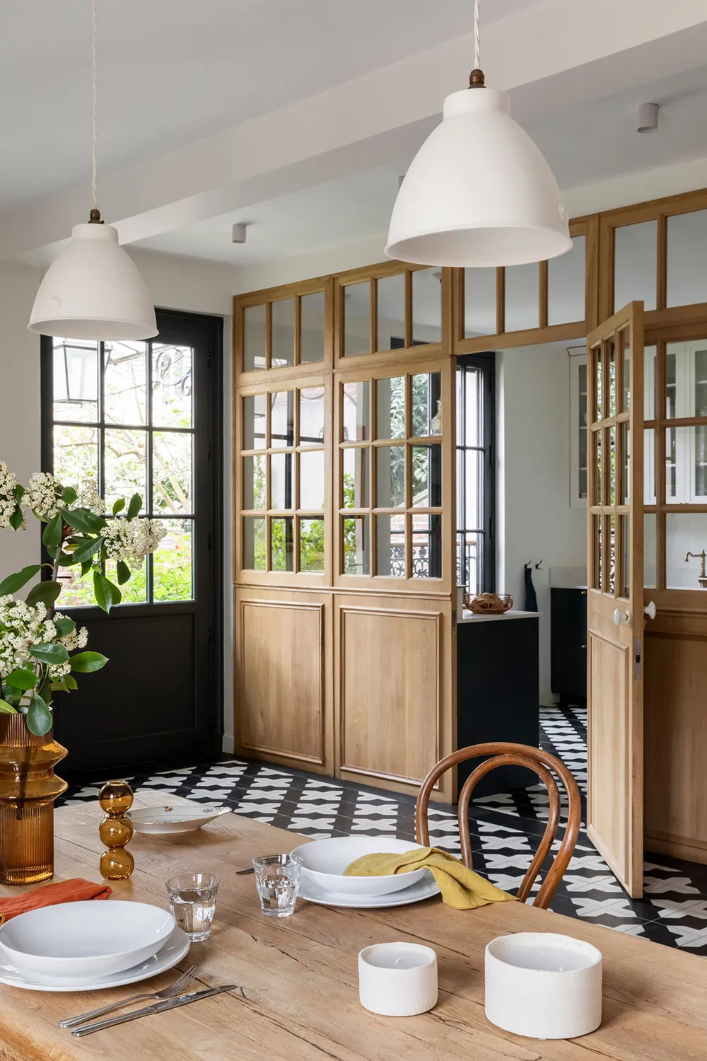 Французский дизайн вне времени: реновация дома в пригороде Парижа - Gallery image 4