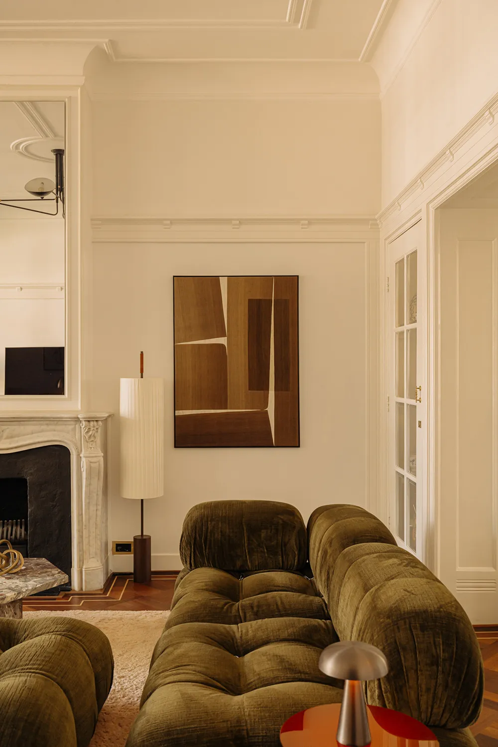 Excelentes apartamentos en Ámsterdam, inspirados en interiores parisinos - Gallery image 1