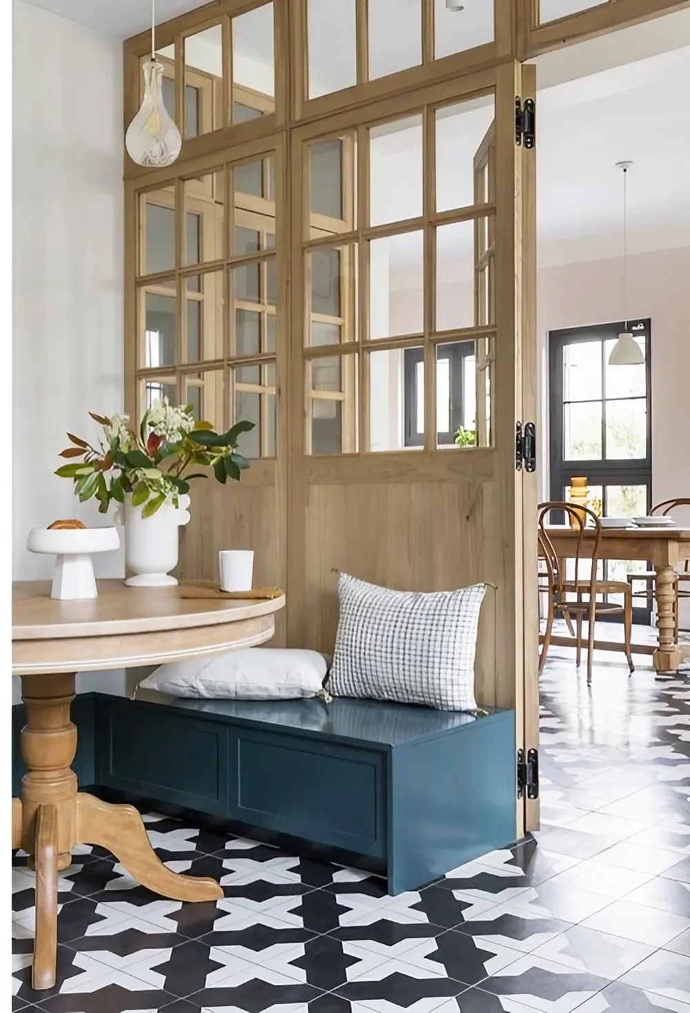 Французский дизайн вне времени: реновация дома в пригороде Парижа - Gallery image 6