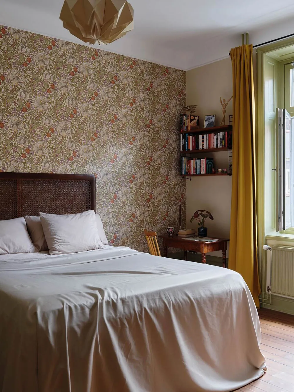 Appartement scandinave avec des détails féminins agréables - Gallery image 10