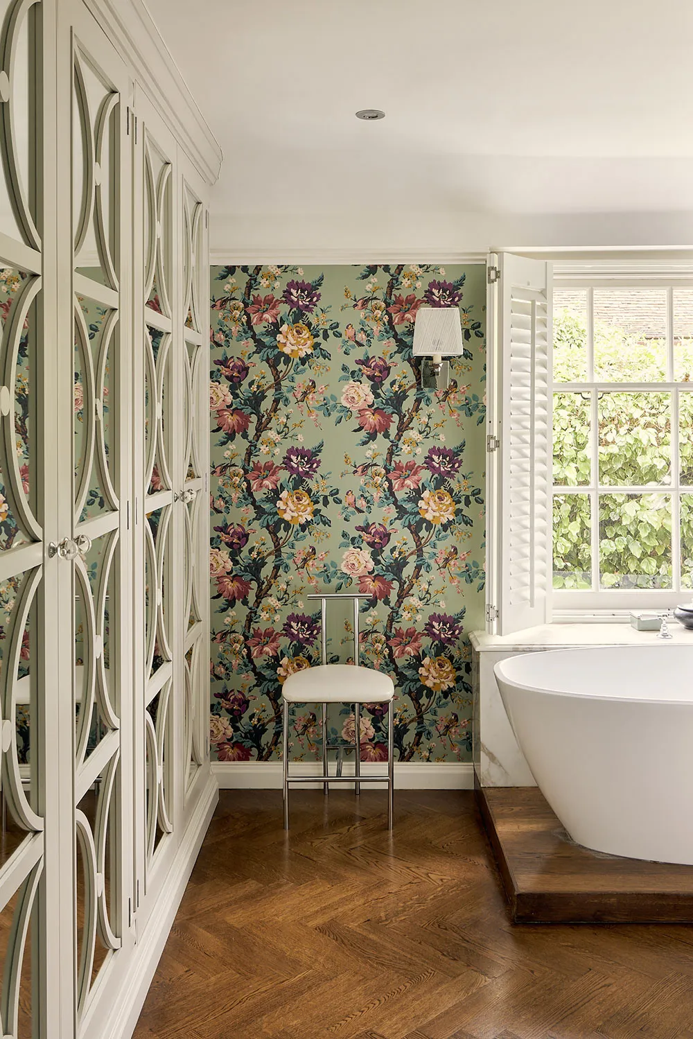 Magnificent Georgian Townhouse of the 18th Century, Enveloped in Greenery - Gallery image 15