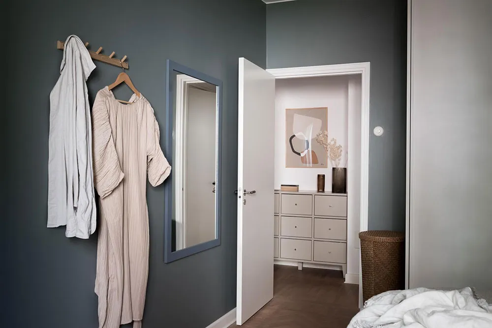 Przyjazny skandynawski interior trzykomnatnego mieszkania (75 m²) - Gallery image 25