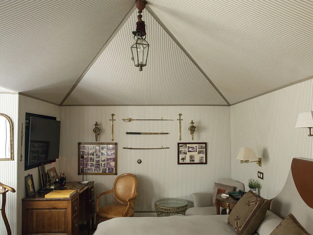 Beautiful Spanish Classic Style by Lucia Gomez-Acebo - Gallery image 18