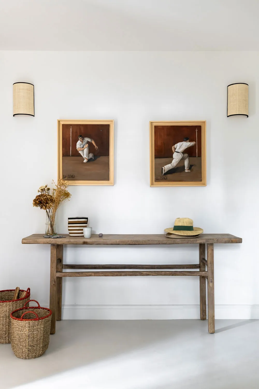 Beautiful Light Interiors of Charming Coastal House in France - Gallery image 10