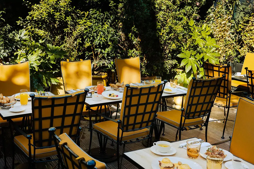 Необычный дизайн-отель рядом с Лувром в Париже - Gallery image 9