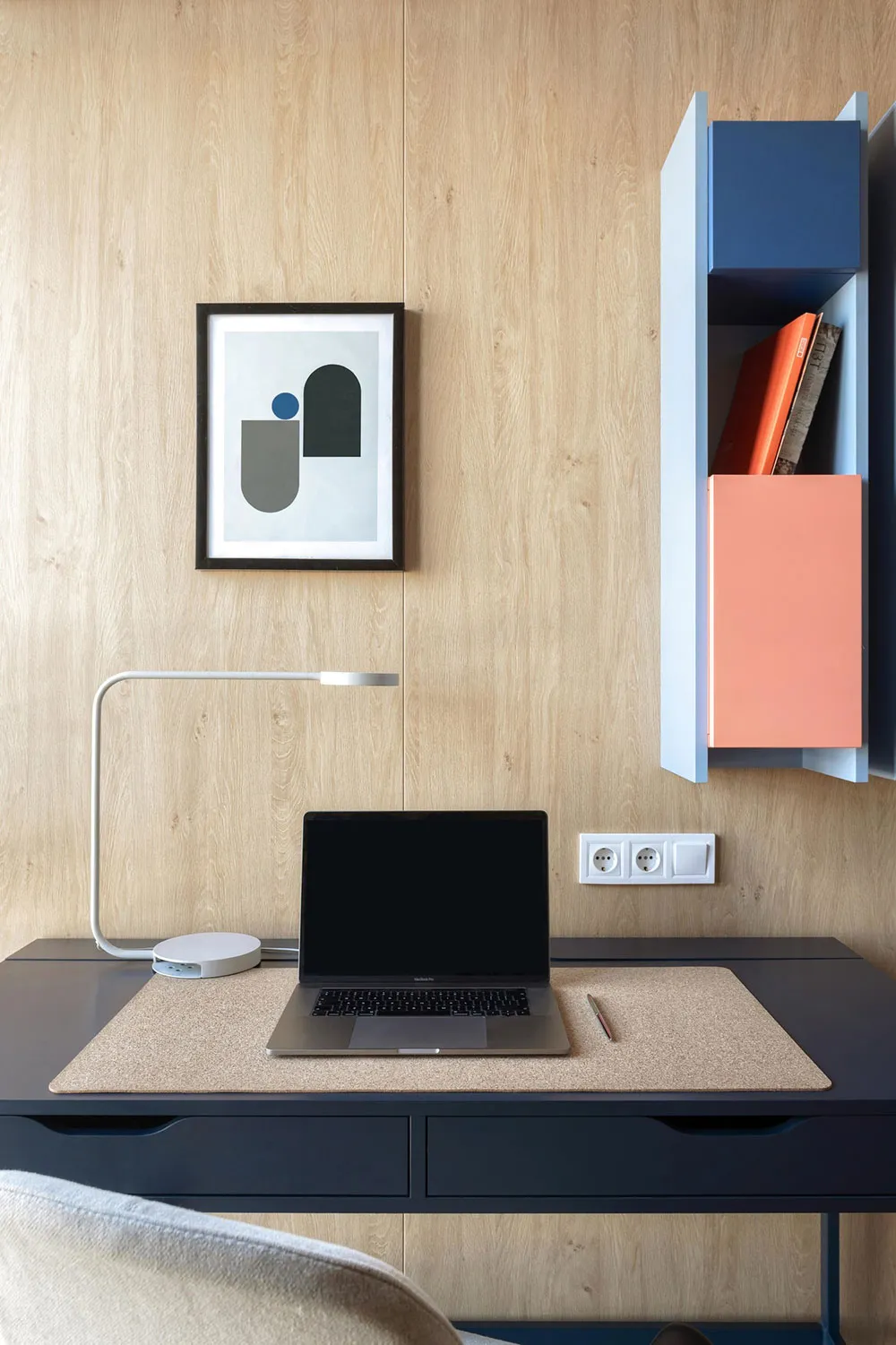 Diseño de interior moderno colorido para una familia joven con perro en Kiev (75 m²) - Gallery image 6