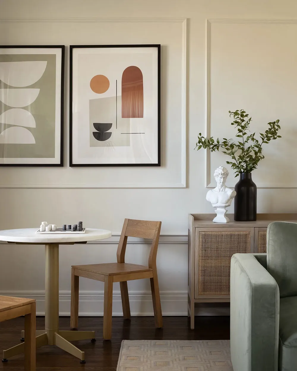 Лёгкие пастельные оттенки и осенние акценты в дизайне дома в пригороде Нью-Йорка - Gallery image 1