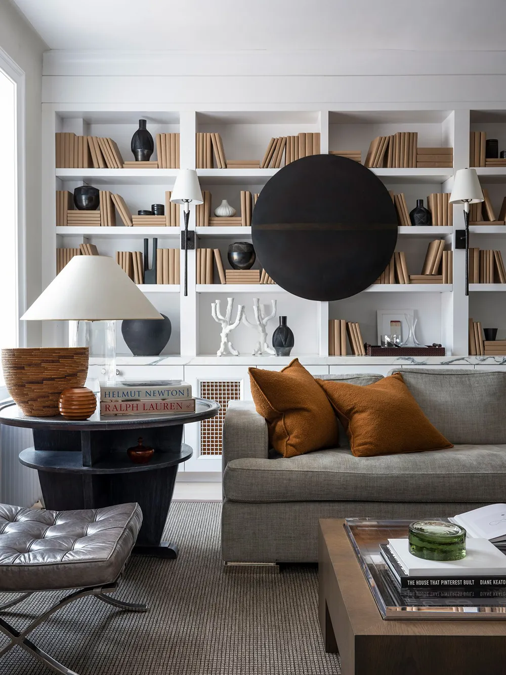 Style moderne en noir et blanc à New York avec des détails classiques - Gallery image 4