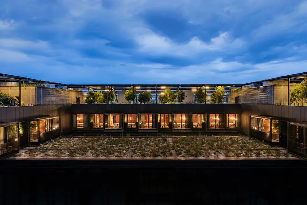 Необычный дизайн-отель рядом с Лувром в Париже - Gallery image 25