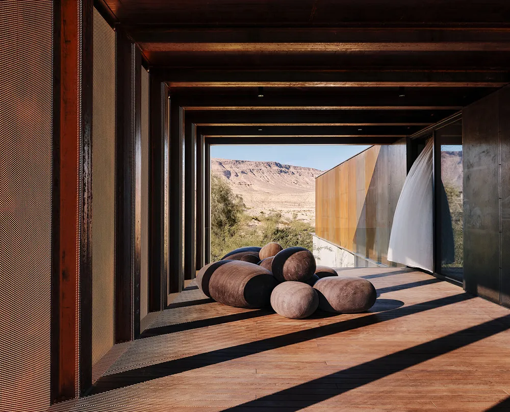 Design brut de maison moderne dans le désert de Las Vegas - Gallery image 12