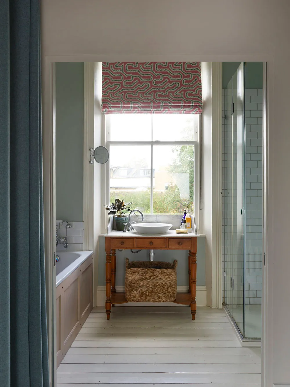 Schöne Pastelltöne und Erker: Kleines Familienhaus in London - Gallery image 12