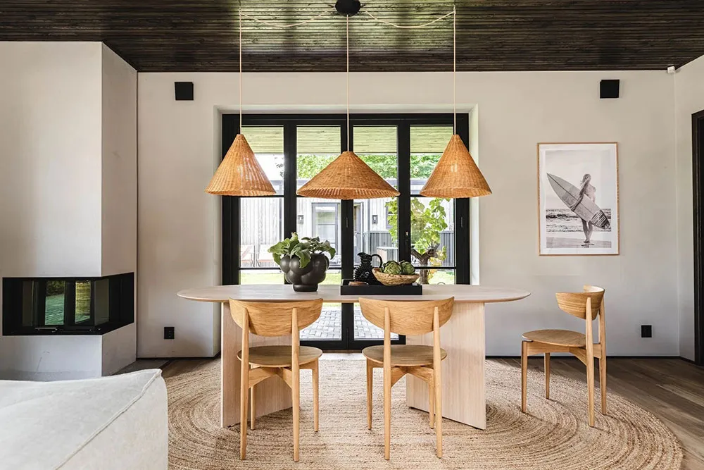 Стильные натуральные интерьеры шведского дома из дерева и камня - Gallery image 9