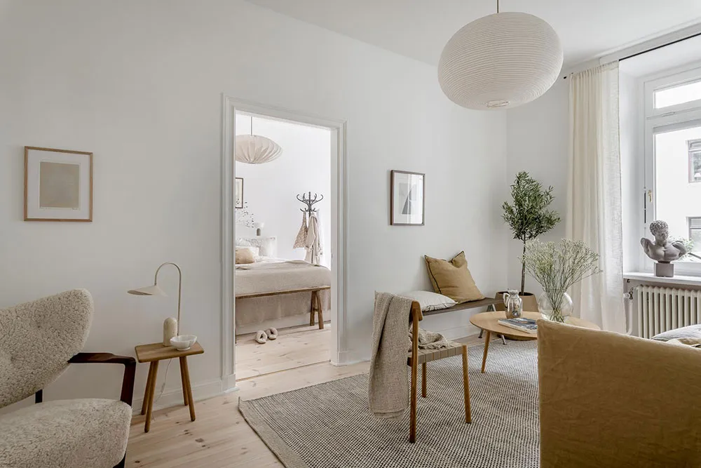 Sand-beige accents in the design of a light Scandinavian apartment (55 sq. m) - Gallery image 14