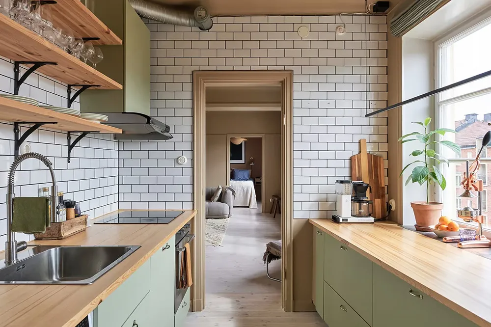 स्वीडिश अपार्टमेंट डिज़ाइन में असामान्य रंगों का उपयोग (59 वर्ग मीटर) - Gallery image 15