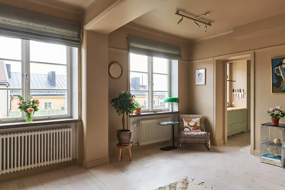 स्वीडिश अपार्टमेंट डिज़ाइन में असामान्य रंगों का उपयोग (59 वर्ग मीटर) - Gallery image 19