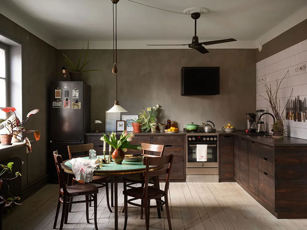 Необычный скандинавский интерьер з тьмями мазаними стінами (70 кв. м) - Gallery image 2