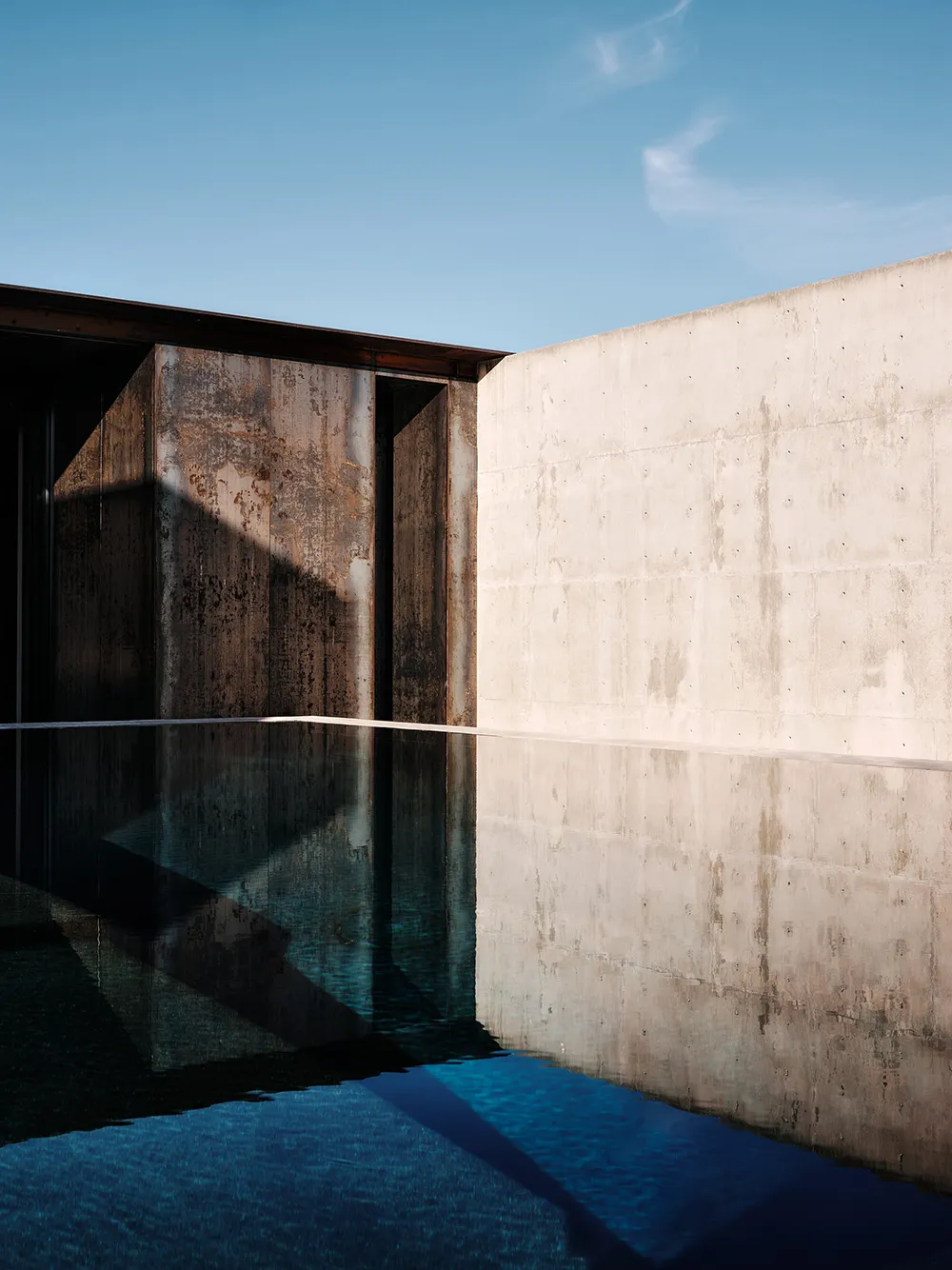 Design brut de maison moderne dans le désert de Las Vegas - Gallery image 20