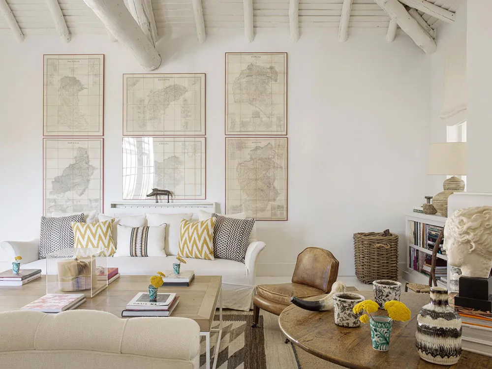 Beautiful Spanish Classic Style by Lucia Gomez-Acebo - Gallery image 8