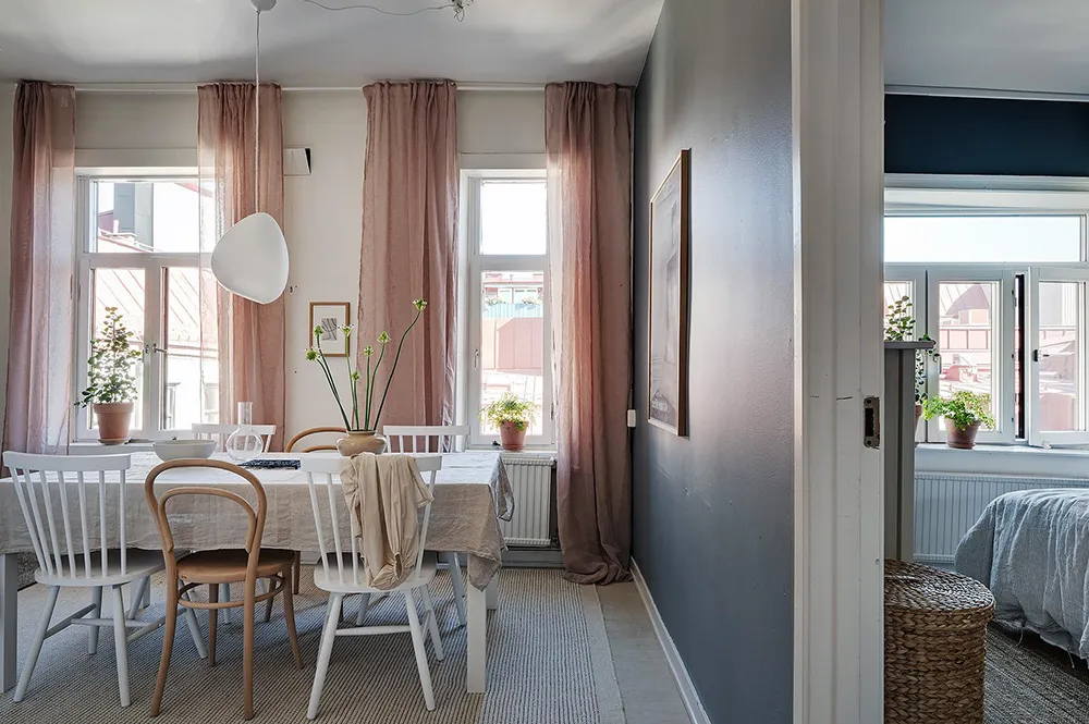 Уютный черно-белый интерьер шведской квартиры - Gallery image 20