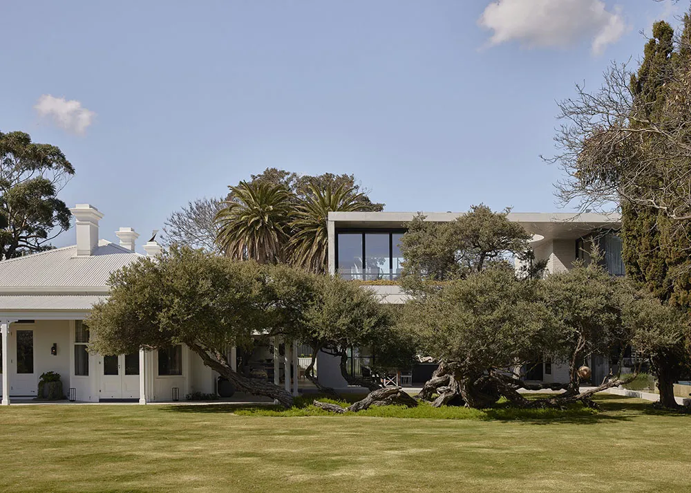 Beautiful Victorian House in Melbourne and Its Modern Addition - Gallery image 26