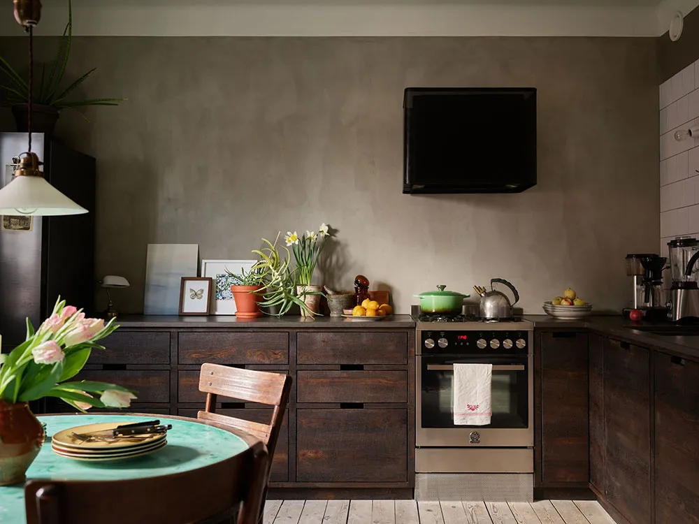 Необычный скандинавский интерьер з тьмями мазаними стінами (70 кв. м) - Gallery image 3