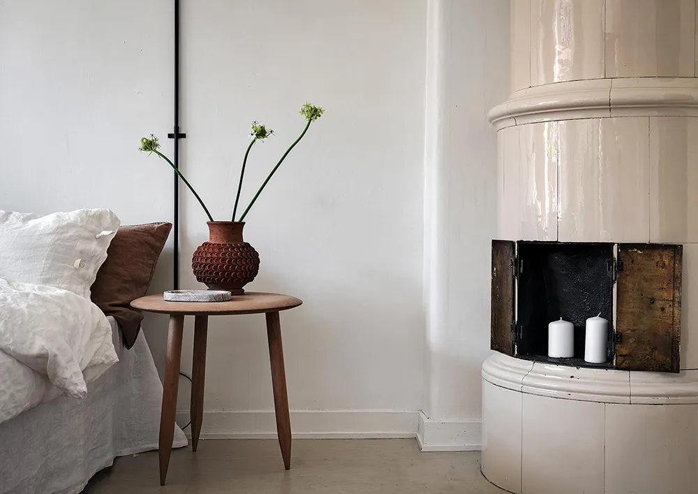 Уютный черно-белый интерьер шведской квартиры - Gallery image 16