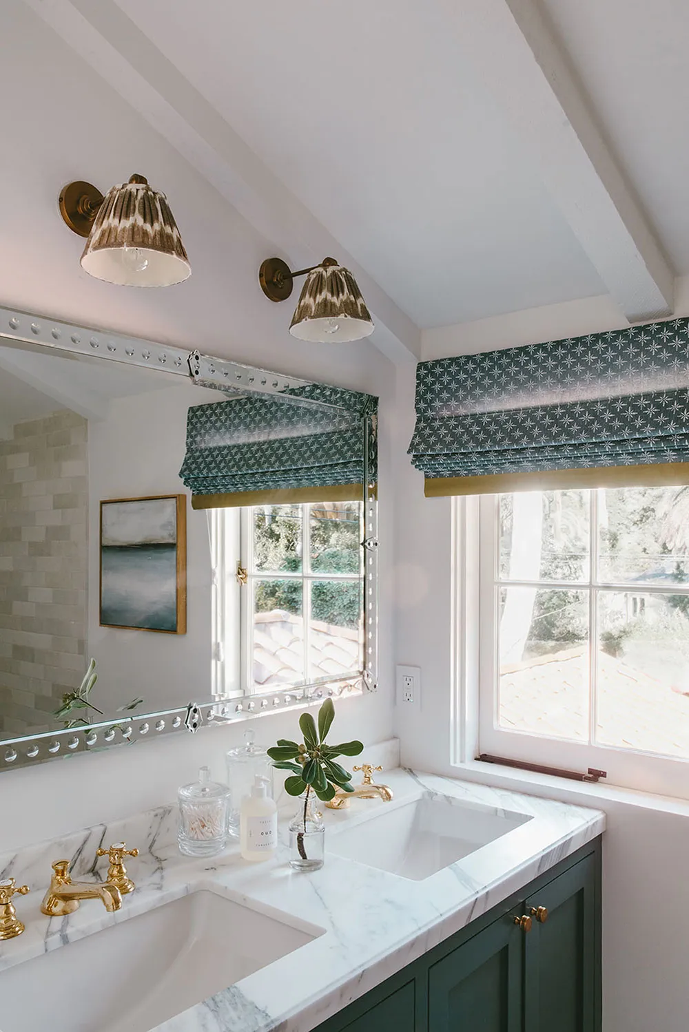 Уютне оновлення будинку в середземноморському стилі в Каліфорнії - Gallery image 20