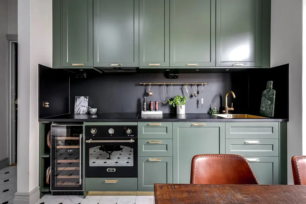 Szwedzki mieszkanie z windową schodami i sypialnią za szybą (72 m²) - Gallery image 2