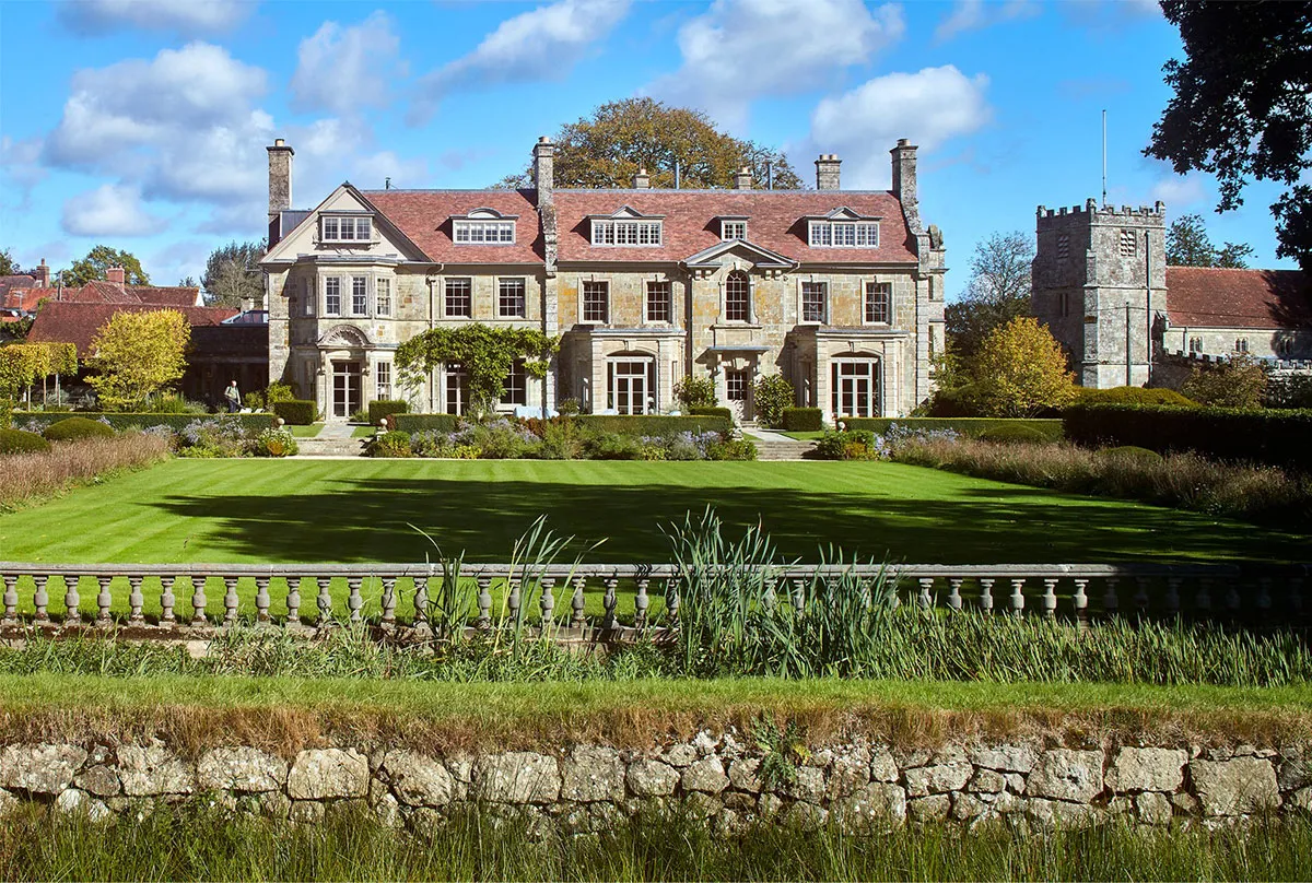 Une vie raffinée dans un manoir impressionnant du XVIIe siècle en Angleterre - Gallery image 2