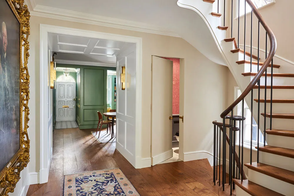 Beautiful Details of Updated Georgian Townhouse Interiors in London - Gallery image 21