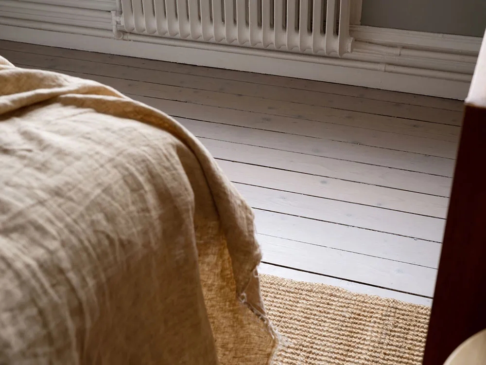 गर्म लिविंग रूम एवं शीतल बेडरूम: गोथेनबर्ग में स्थित एक आरामदायक अपार्टमेंट (66 वर्ग मीटर) - Gallery image 13