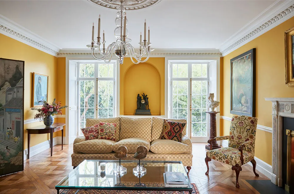 Beautiful Details of Updated Georgian Townhouse Interiors in London - Gallery image 11