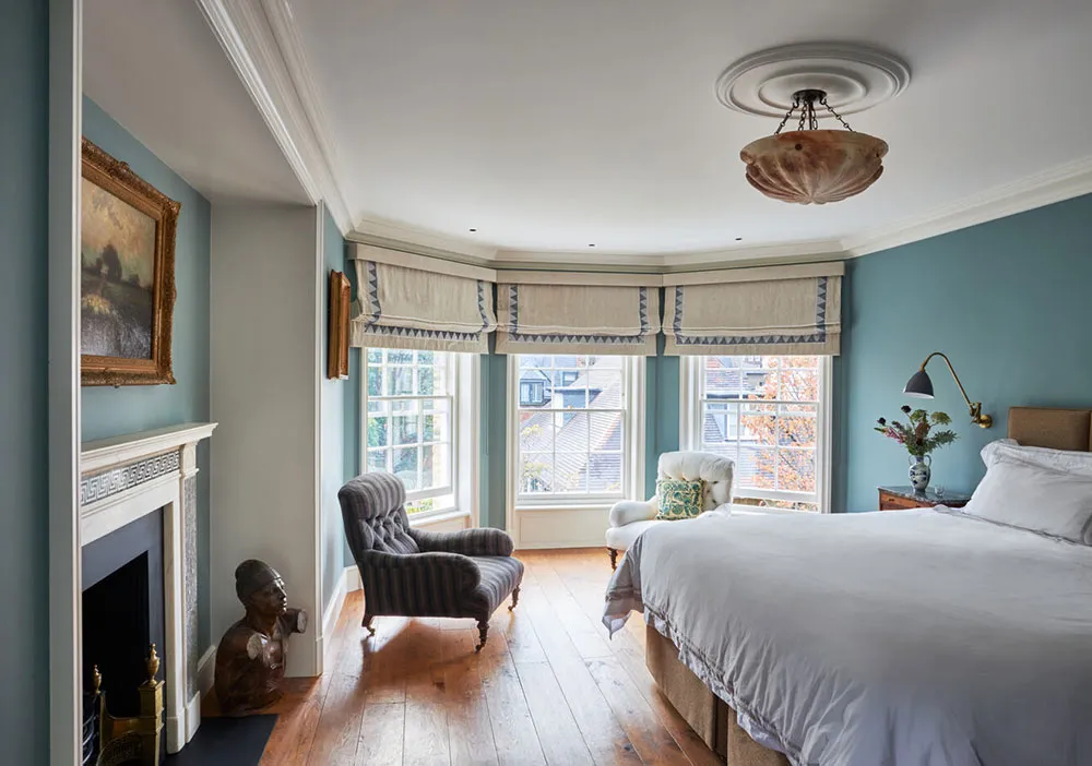 Beautiful Details of Updated Georgian Townhouse Interiors in London - Gallery image 13