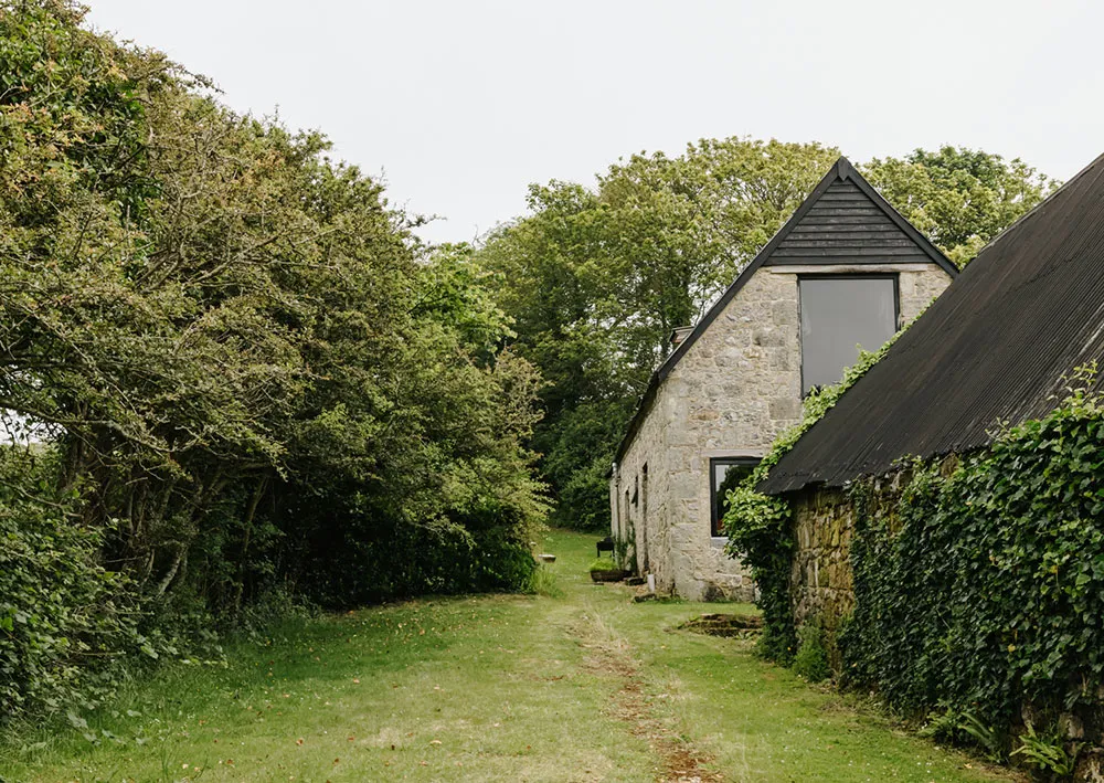 Gotten Manor: przytulny dworek w Anglii z średniowiecznym dziedzictwem - Gallery image 26