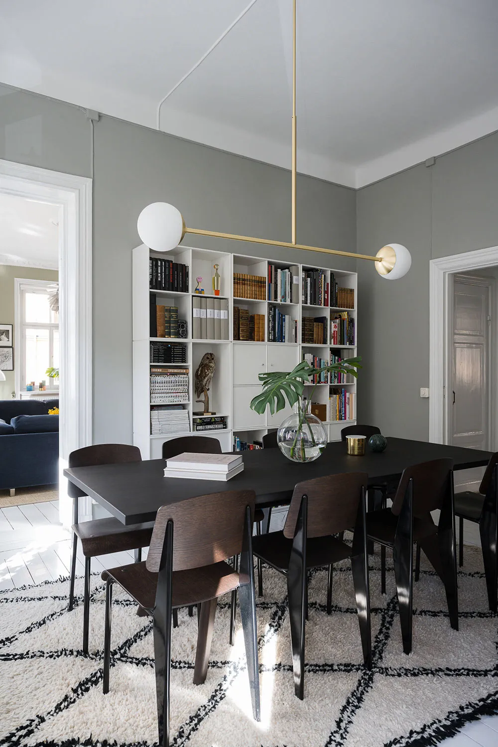 Sala oliva y tablas de surf: apartamento espacioso en Estocolmo - Gallery image 17