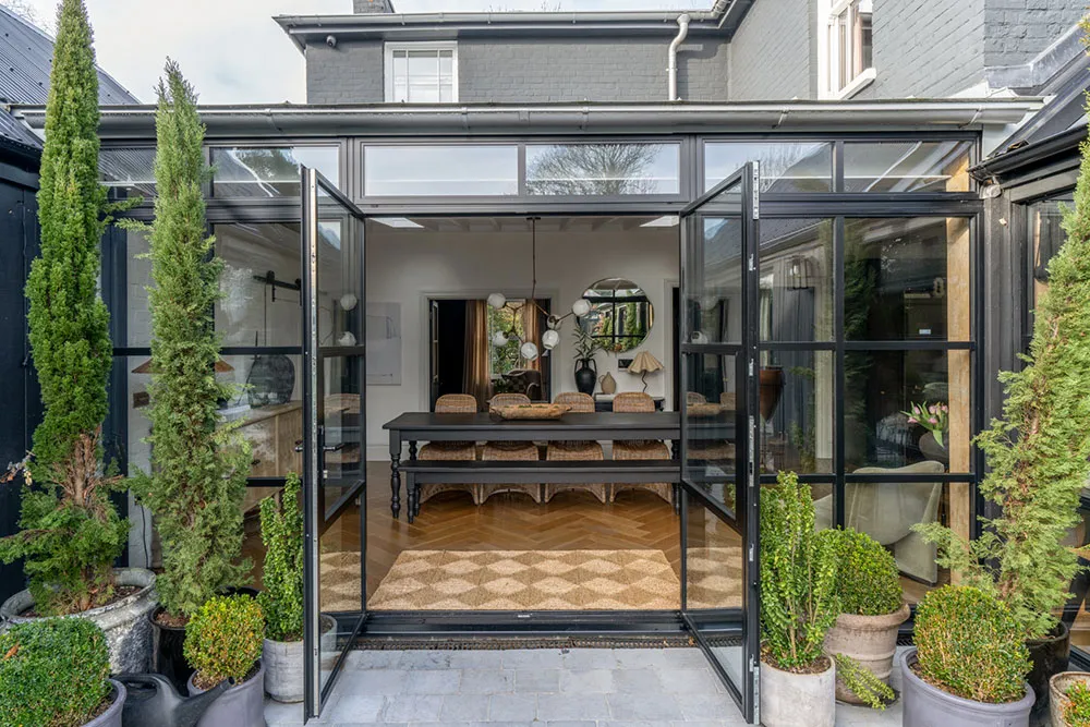 Zwei Welten in einem Haus im Grafschaft Kent, England - Gallery image 21