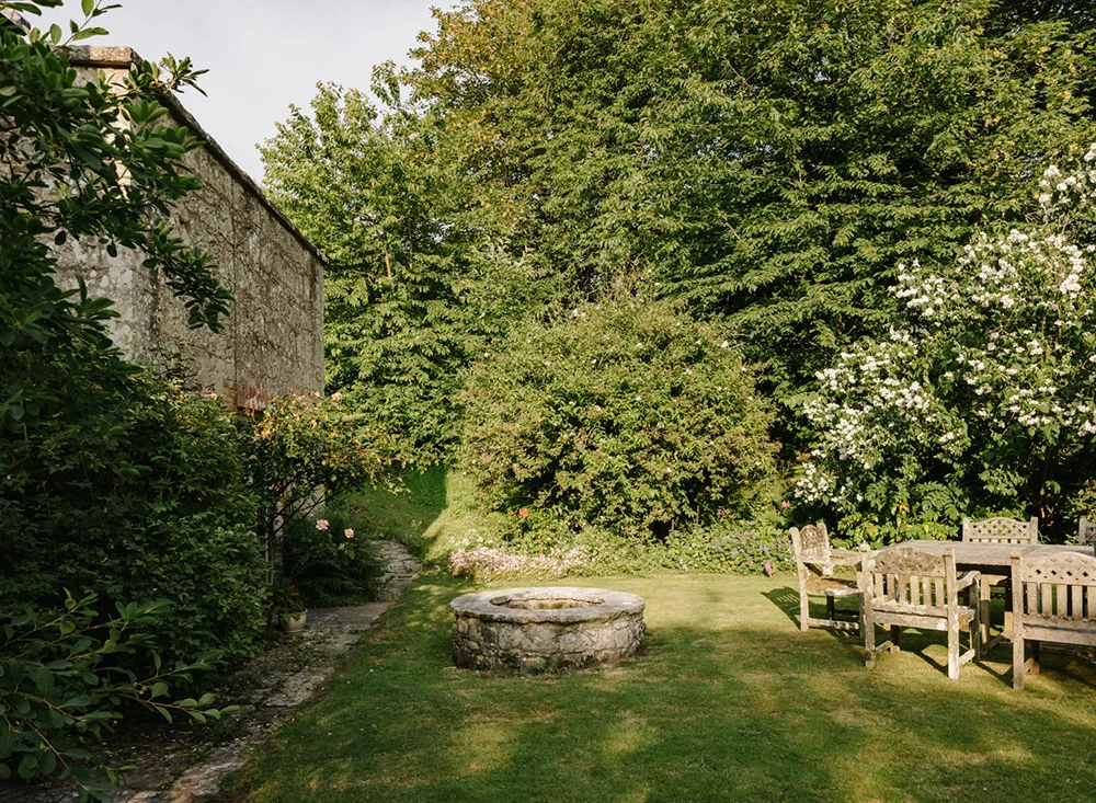 Gotten Manor: przytulny dworek w Anglii z średniowiecznym dziedzictwem - Gallery image 29