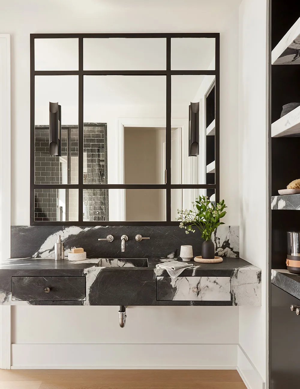 Wietrzny i przyjazny nowoczesny dom na plaży na Long Island - Gallery image 22