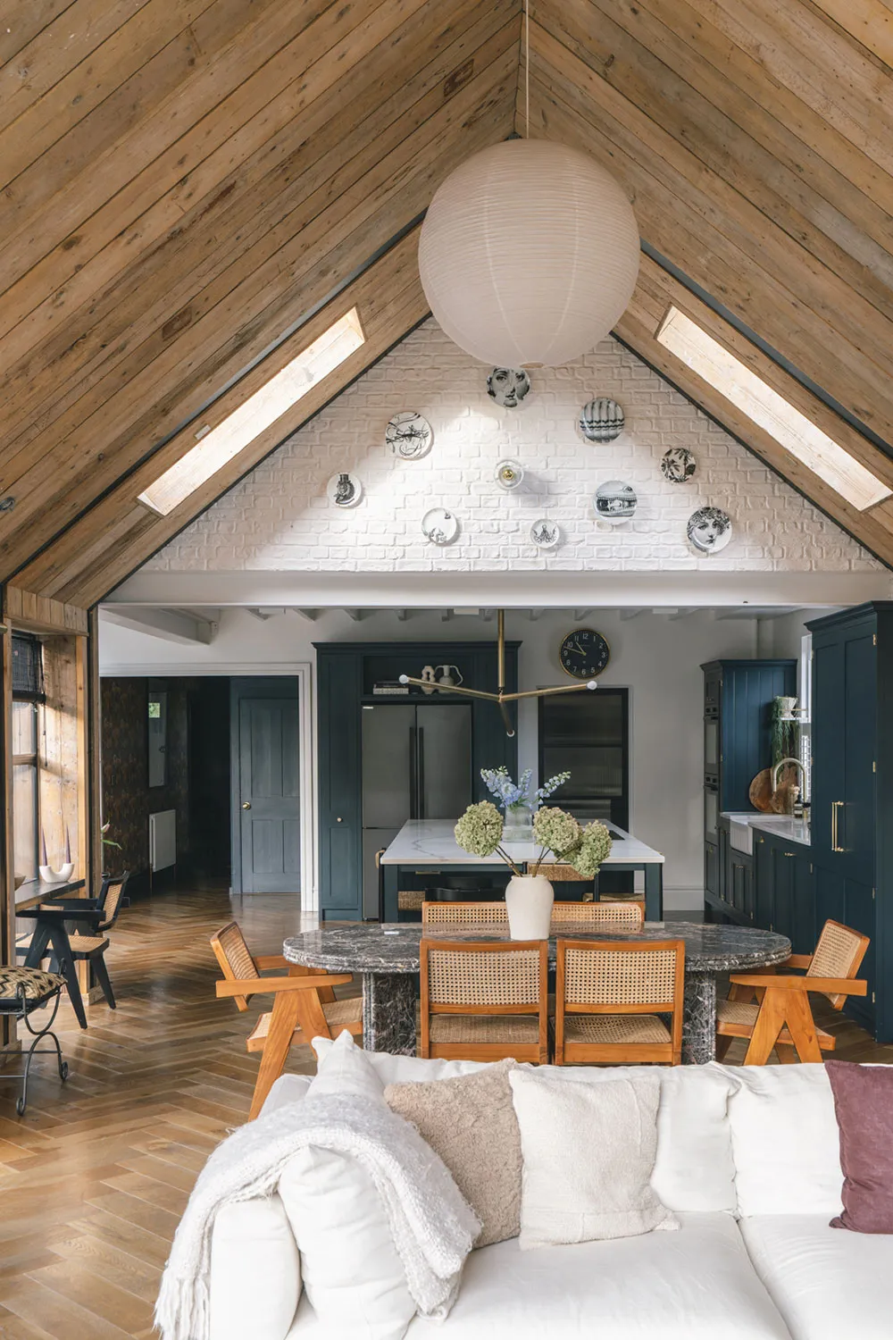 Zwei Welten in einem Haus im Grafschaft Kent, England - Gallery image 18