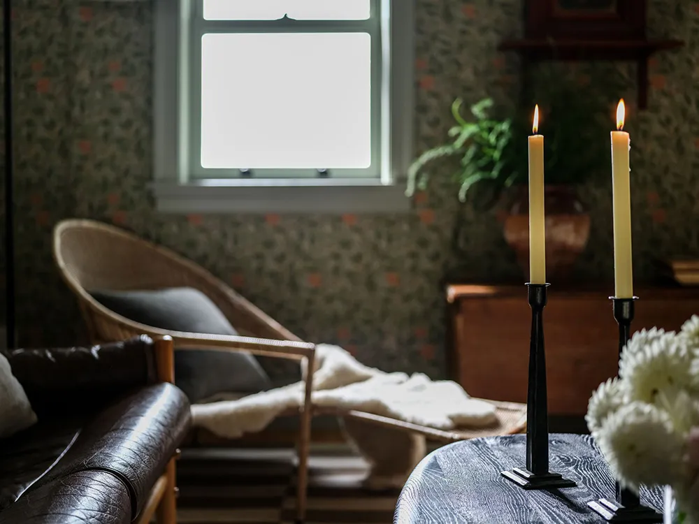 Американський дачний будинок із традиційними та сучасними елементами декору - Gallery image 5